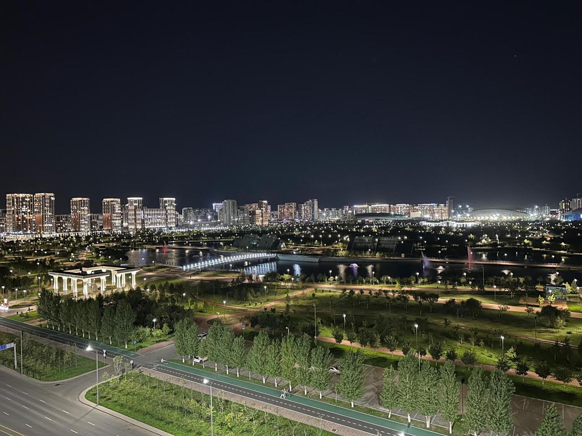 Apartment уютные в Yes Aparts с видом на ботанический сад Astana